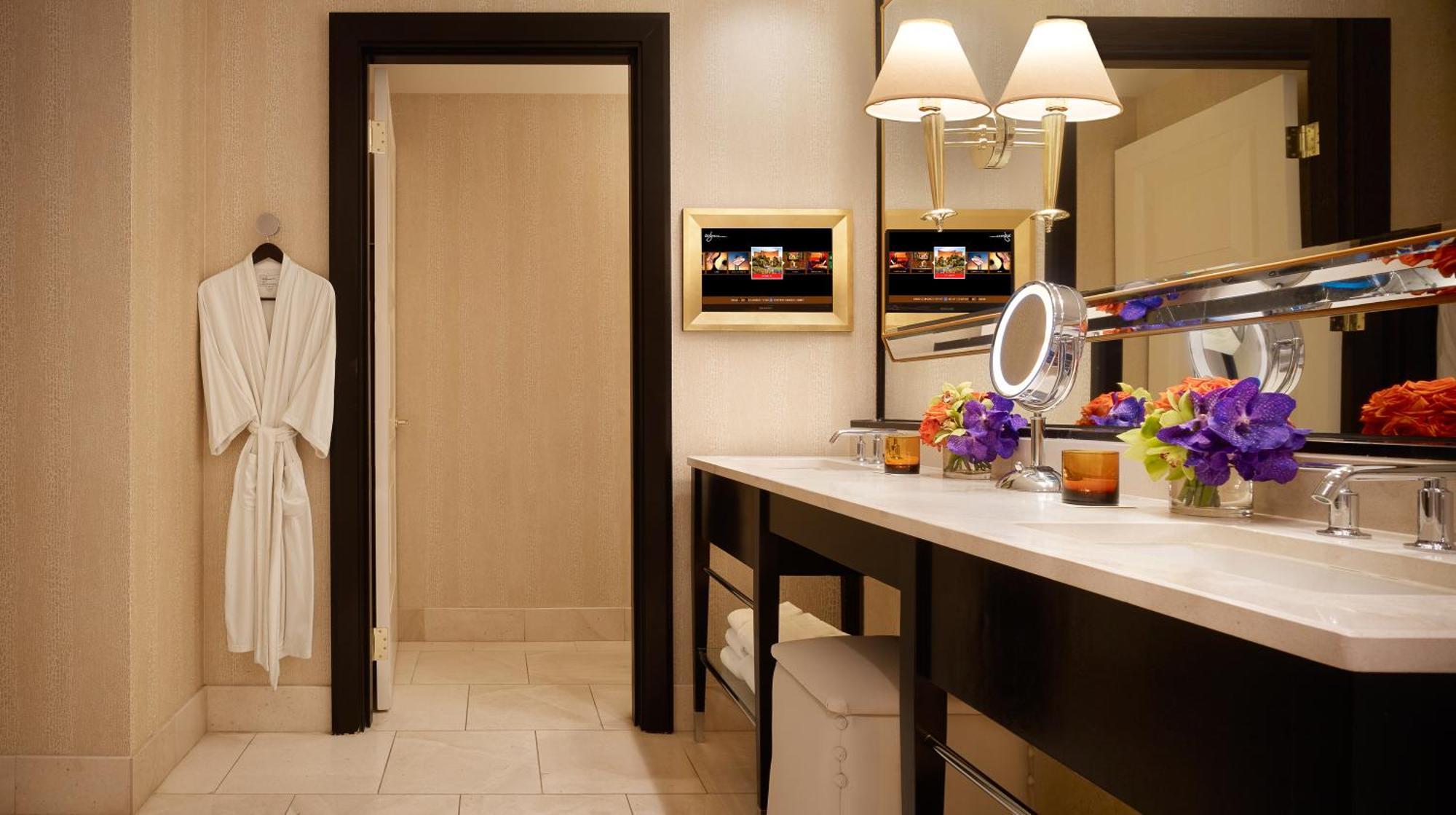 Wynn Las Vegas Esterno foto A bathroom at The Ritz-Carlton, Boston